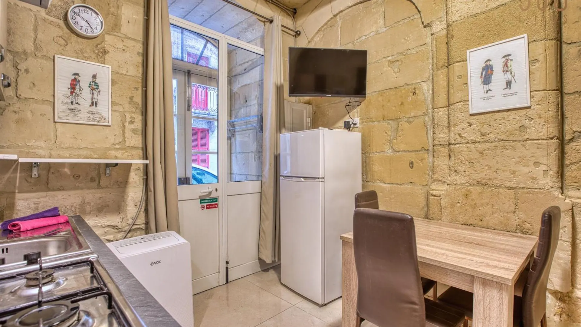 Charming & Cosy Studio In The Heart Of Valletta By 360 Estates Apartment